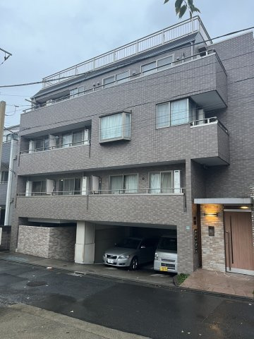 Tマークコートの外観