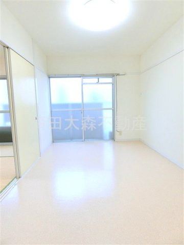 コウワマンションの内装|洋室5.58帖