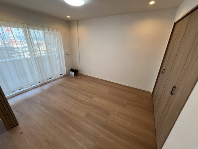 シンフォニアガーデン福井の洋室