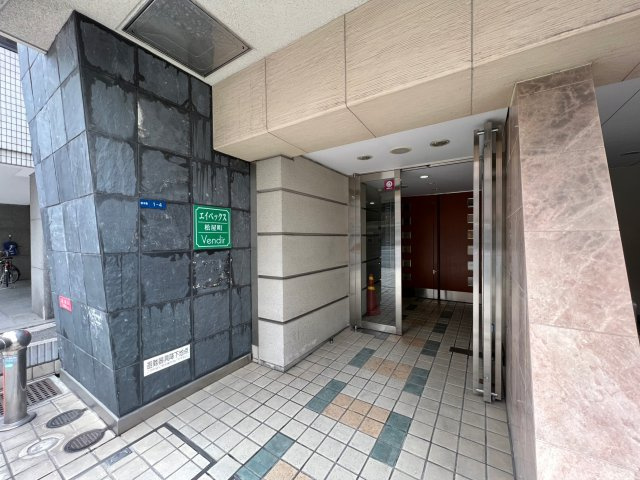 エイペックス松屋町ヴァンデュールのエントランス