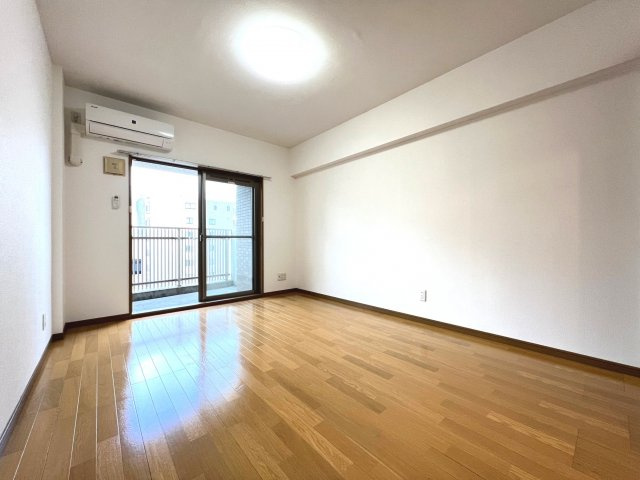 エイペックス松屋町ヴァンデュールの居間・リビング
