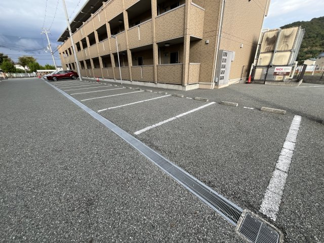 セジュール東阿保　B棟の駐車場