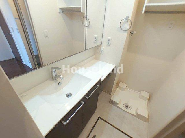 D-room出島の洗面所