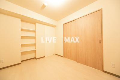 【居間・リビング】築地ＭＫハウス 