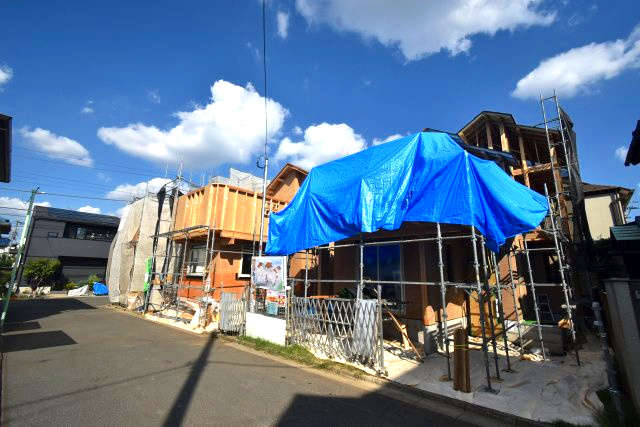 高井戸東1丁目・新築戸建・4号棟の前面道路含む現地写真