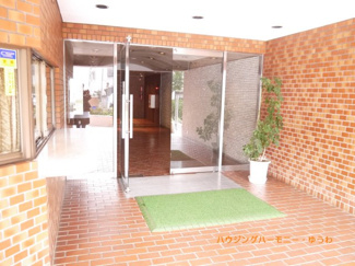 【エントランス】