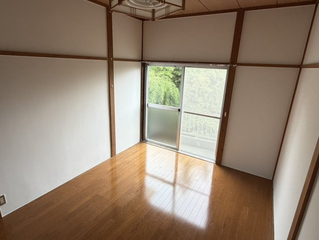 遠藤戸建の洋室