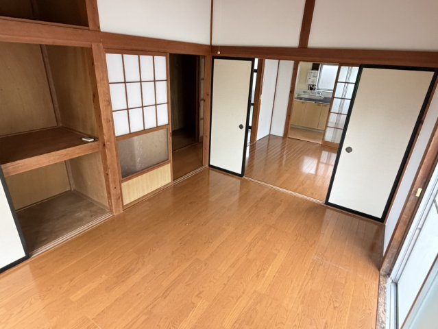 遠藤戸建の洋室