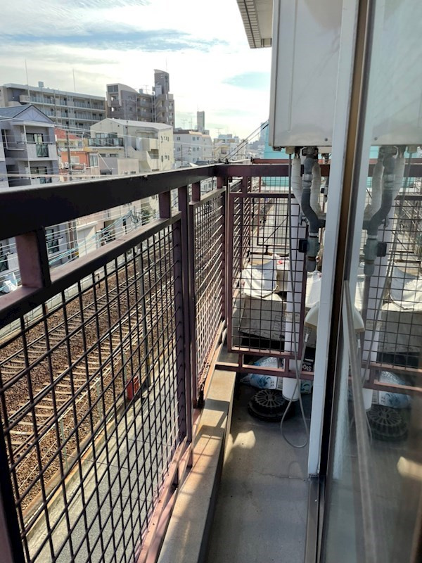 ハイツ中原通のバルコニー