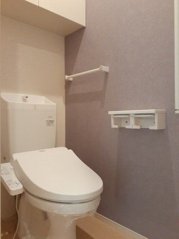 グレーシア　Ａのトイレ|落ち着いた色調のトイレです