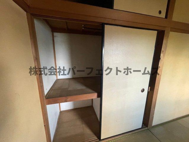 星丘2丁目戸建　賃貸の収納|収納のためのスペースです