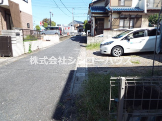 【前面道路含む現地写真】