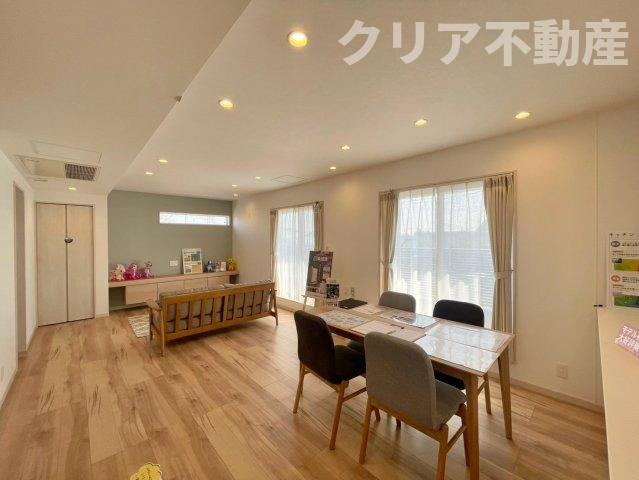 【居間・リビング】 | 高崎市筑縄町　3号棟