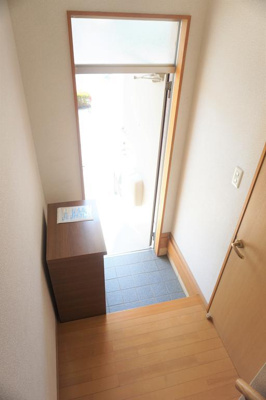 【玄関】 | さつきメゾネット