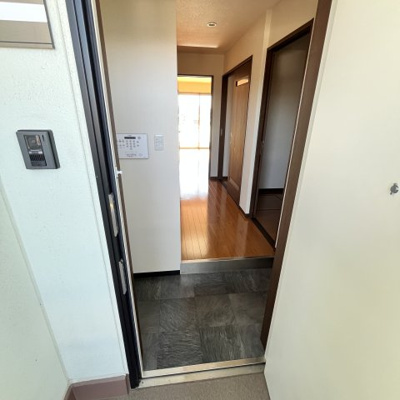 【玄関】 | シャイニング壱番館