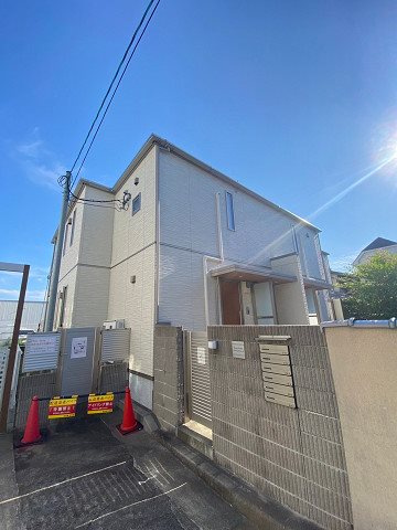 西宮市上大市４丁目のアパート