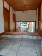 萩市椿東　戸建ての玄関