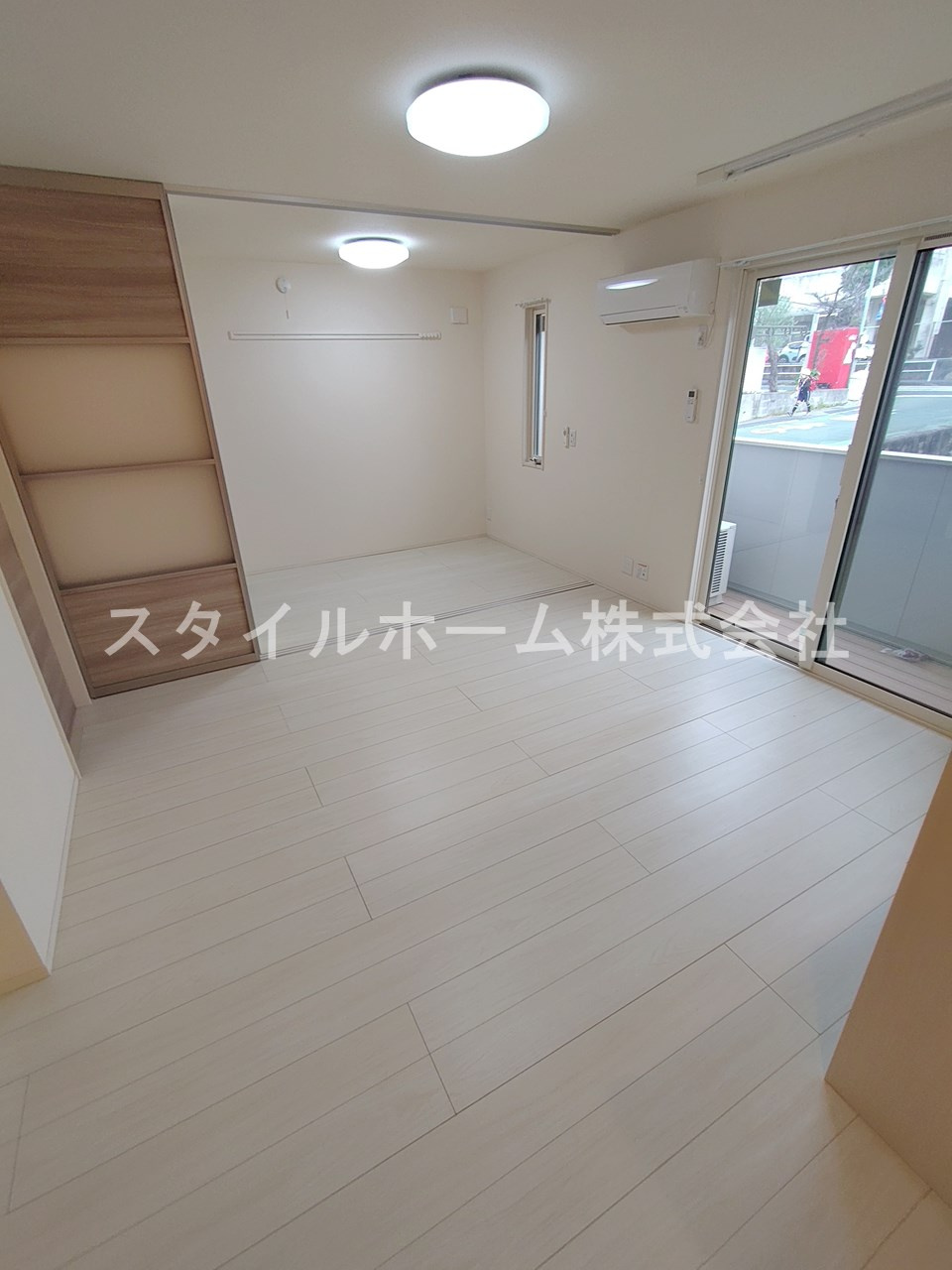 豊橋市小浜町のアパートの居間・リビング