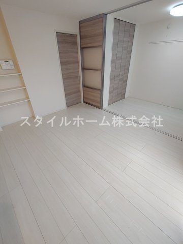豊橋市小浜町のアパートの居間・リビング