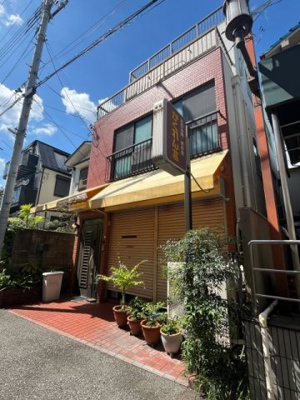 【外観】 | 松本店舗 | 少し道から入っていて落ち着きのあるところが良い！住宅街なので、カラオケと深夜営業は不可です。
