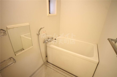 【浴室】 | ボンジュール西九条 | お風呂で日々の疲れを落としましょう