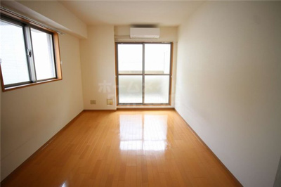 【寝室】 | ボンジュール西九条 | 寝室にいかがでしょうか