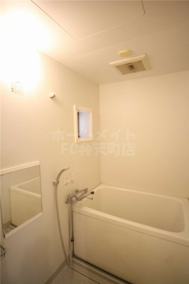 【浴室】 | ボンジュール西九条 | お風呂で日々の疲れを落としましょう