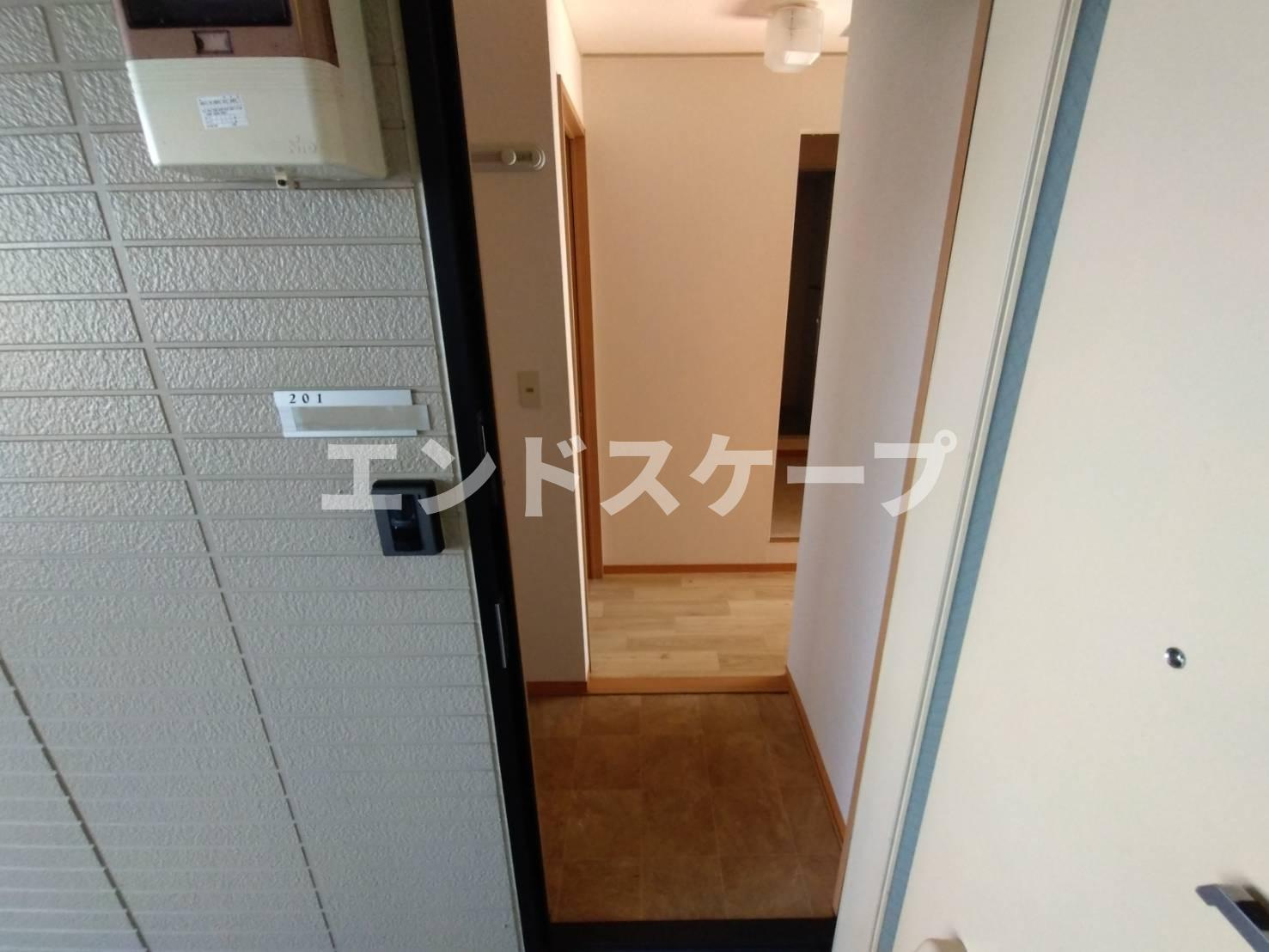 プルニエＫの玄関|高崎、前橋エリアのお部屋探しはエンドスケープまで！お客様の理想お聞かせ下さい♪