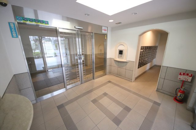 生駒東松ヶ丘アーバンコンフォートのロビー