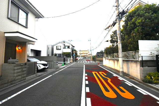 善福寺4丁目・新築戸建の前面道路含む現地写真