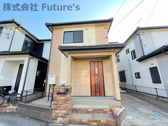 三郷市早稲田7丁目　中古戸建の外観|公園・図書館・文化会館が近く子育てしやすい住環境