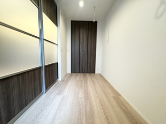 【内装】 | D-noir