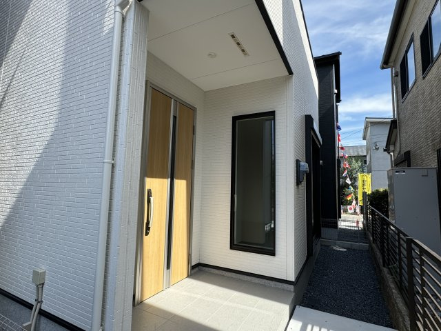 流山市平和台2丁目新築戸建【流山小学校：5分】のエントランス|エントランス・玄関ポーチ