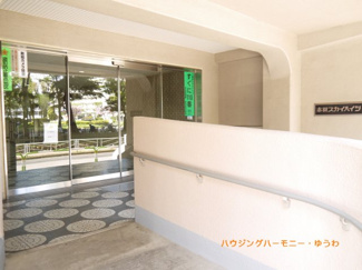 【エントランス】