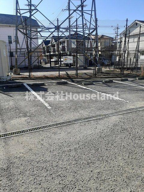 ＦＬＯＷＥＲ　ＳＴＡＧＥ　２の駐車場