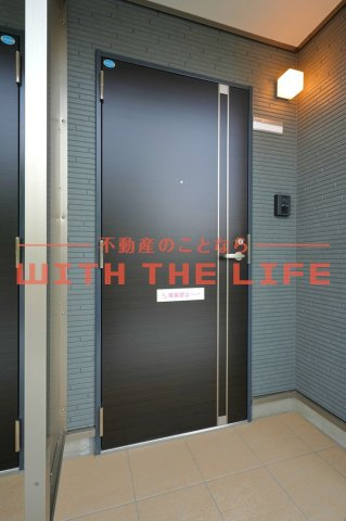 センターフィールド【10.000円キャッシュバック対象物件】の玄関|シンプルで使いやすい玄関です