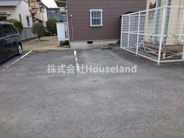 アシュレ有家の駐車場