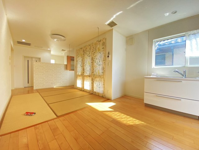 【居間・リビング】 | 下穂積戸建