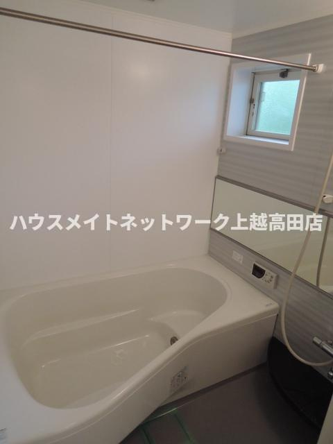 ＨＡＰＰＩＮＥＳＳ国府の浴室|浴室