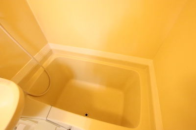 ゆったり浸かれる浴槽★