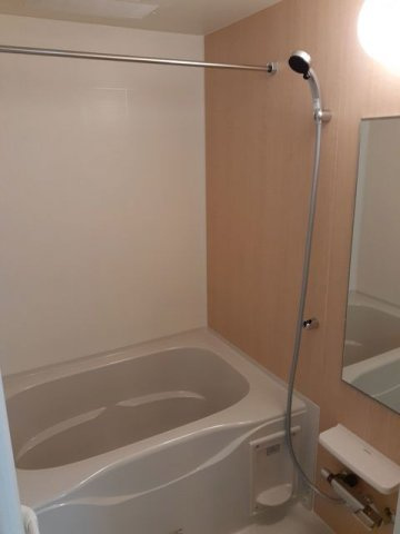 ストーンズ三次ｙｕ　Ⅰの浴室|コンパクトで使いやすいお風呂です