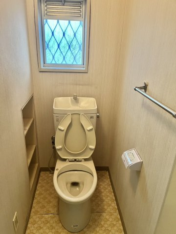 貝塚市清児建物付土地のトイレ