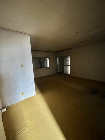 貝塚市清児建物付土地の洋室