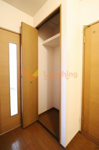 シャンポールの収納|ちょっとした収納スペースも充実しています