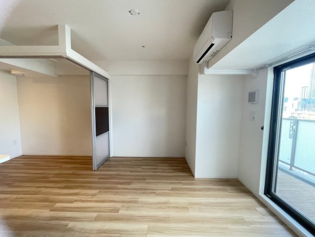 【居間・リビング】 | セレニテ堺筋本町リアン