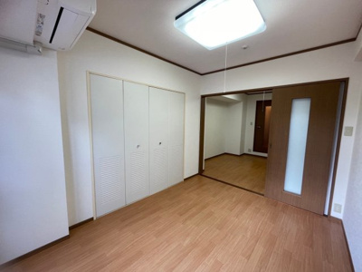 【居間・リビング】 | ノルデンタワー天神橋