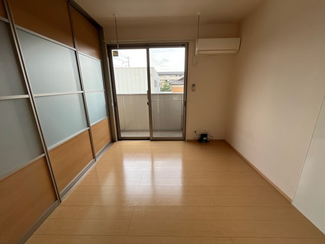 ルミエ広畑本町の居間・リビング