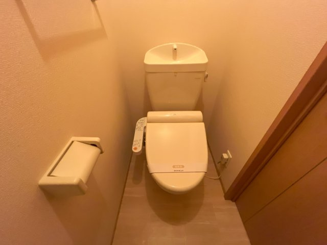 ルミエ広畑本町のトイレ