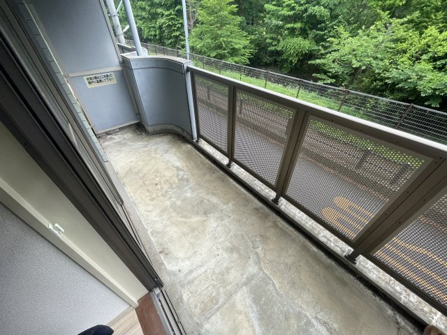 昭島市美堀町２丁目の賃貸マンションのバルコニー