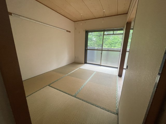 昭島市美堀町２丁目の賃貸マンションの和室